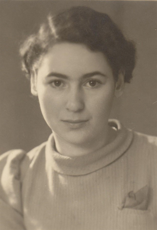 Mira Ryczke in Danzig, March 1939