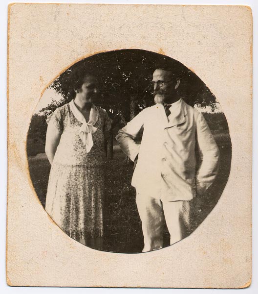 Olivia Newman's parents in Vienna before she was born. Newman's mother was a nurse and her father was a university professor.