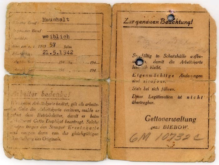 Outside view of Frieda Weinreich’s mother’s work card from the ghetto. Frieda’s mother’s maiden name was Gola.